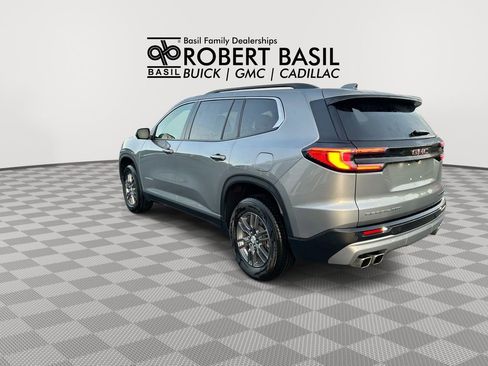 Used 2025 GMC Acadia Elevation AWD/4WD image 6