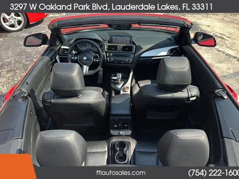 Used 2016 BMW M235i Convertible image 45