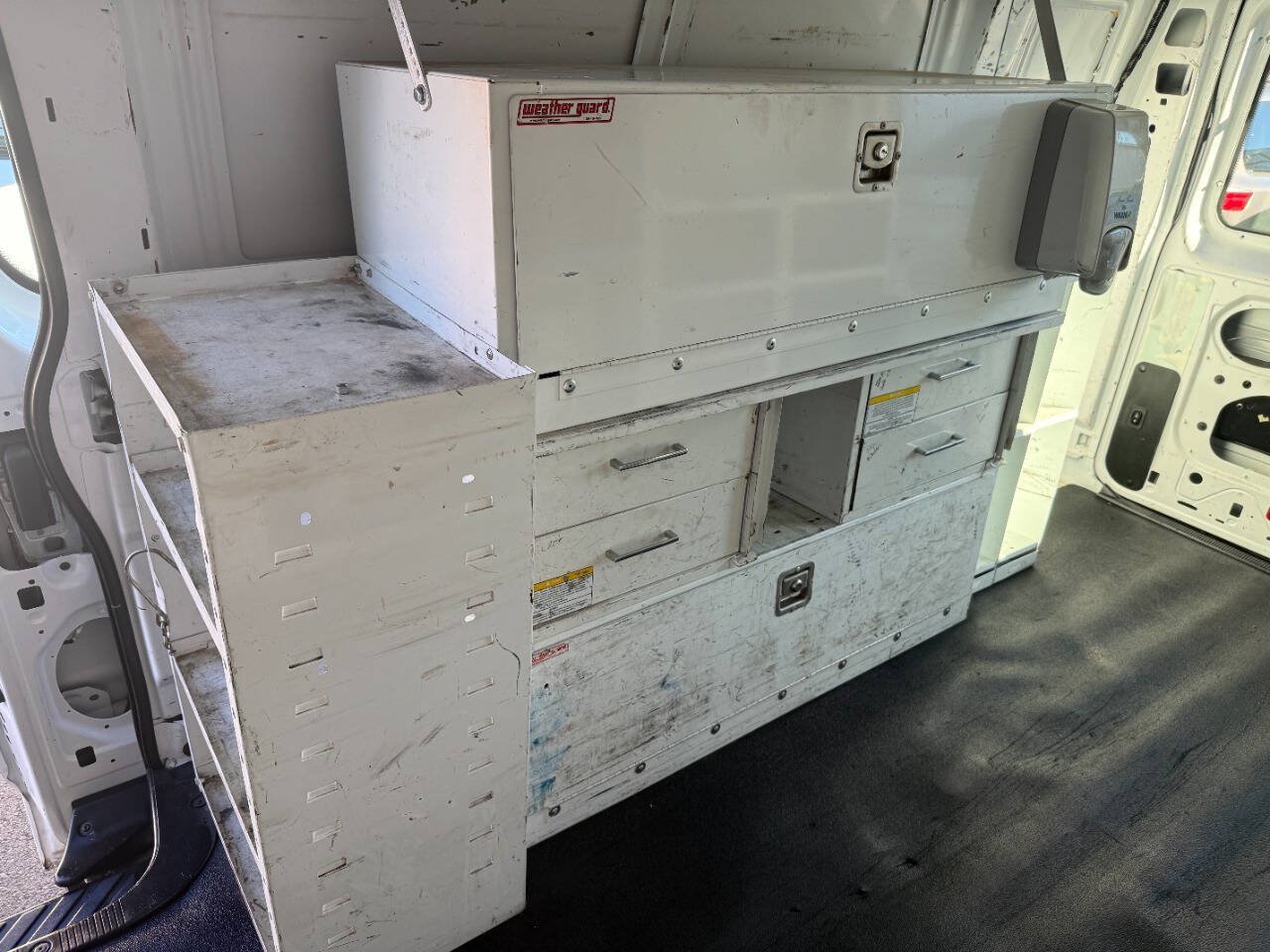 Used 2014 Ford E-350 and Econoline 350 Extended Super Duty w/ Power Group RWD image 18