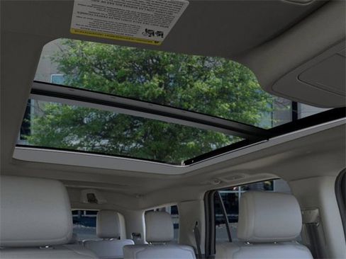 New 2026 Ford Expedition Active image 22