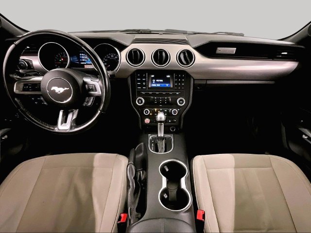 Used 2018 Ford Mustang GT RWD image 14