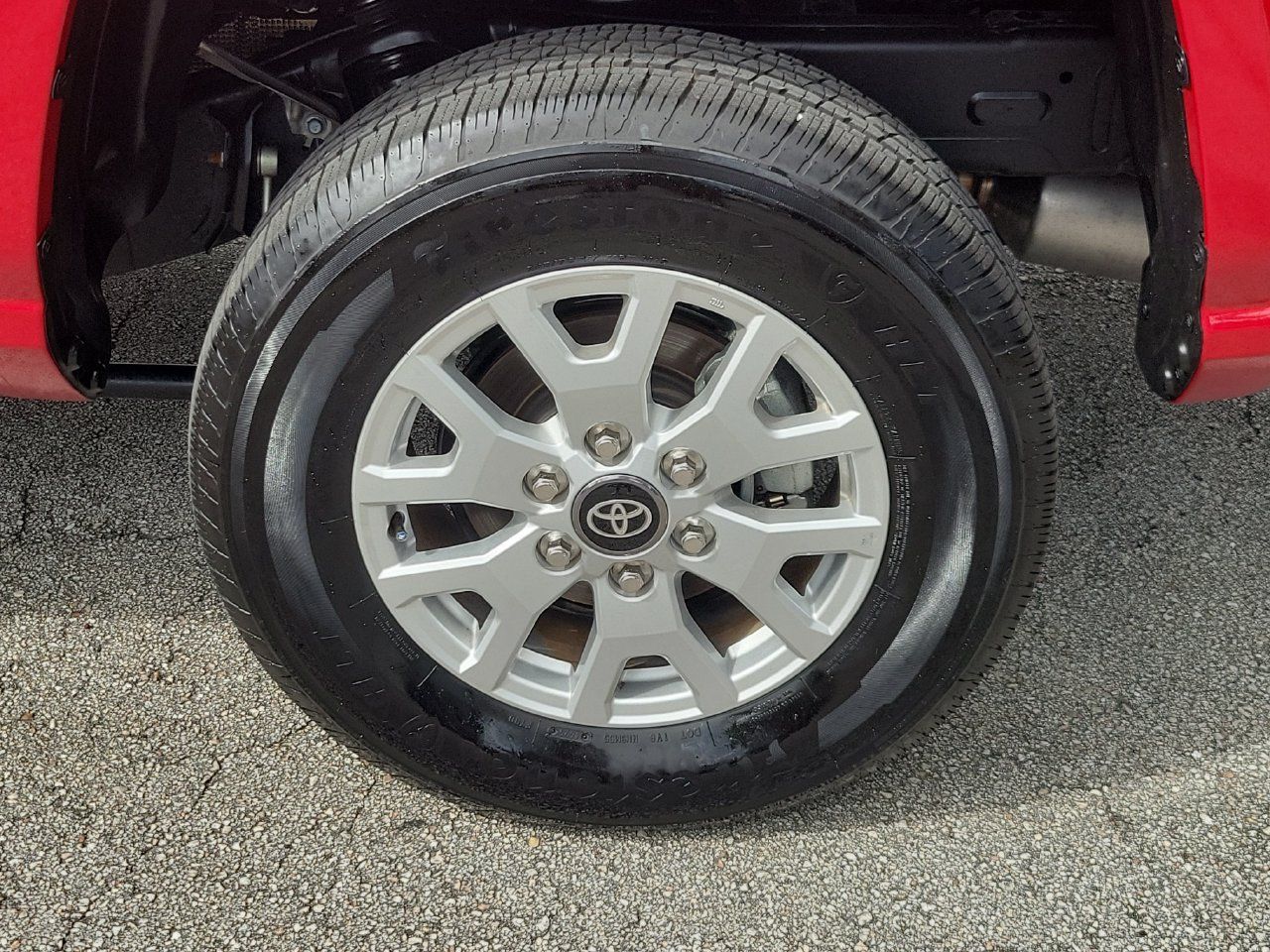 Used 2026 Toyota Tacoma SR5 AWD/4WD image 5