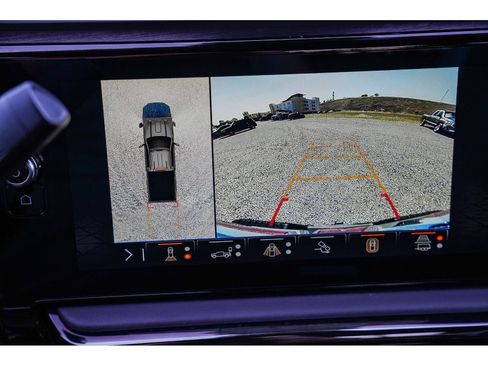 Used 2024 GMC Sierra 2500 AT4X AWD/4WD image 23