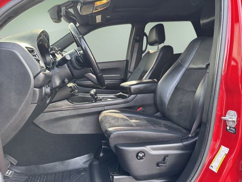 Used 2021 Dodge Durango R/T w/ Blacktop Package AWD/4WD image 18