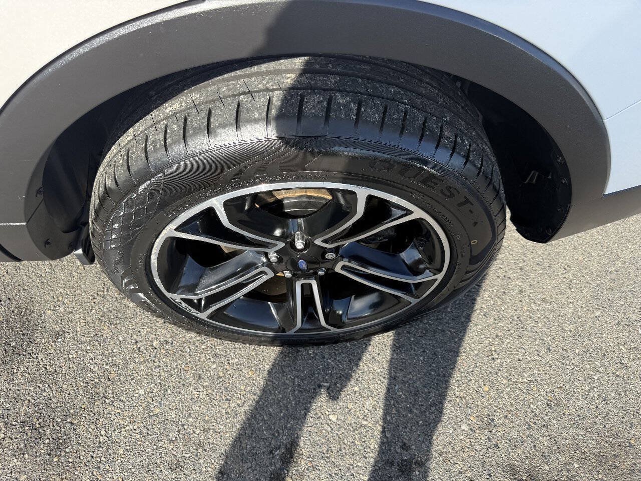 Used 2014 Ford Explorer Sport AWD/4WD image 12