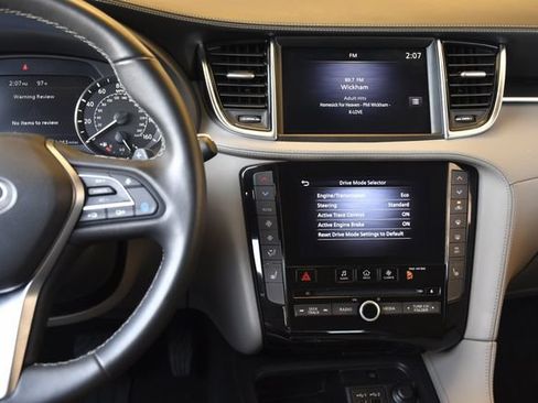 Used 2025 INFINITI QX50 Luxe AWD/4WD image 11
