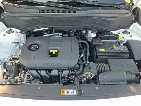 Used 2024 Kia Seltos S AWD/4WD image 33