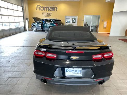 Used 2019 Chevrolet Camaro LT image 5