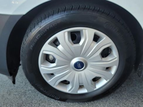 Used 2019 Ford Transit Connect XL FWD image 5