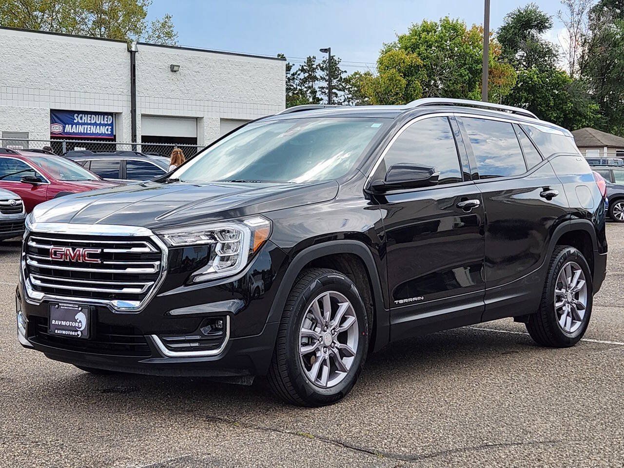 Used 2022 GMC Terrain SLT AWD/4WD image 7