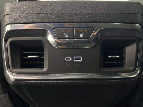 New 2025 Chevrolet Silverado 3500 High Country w/ Technology Package image 32