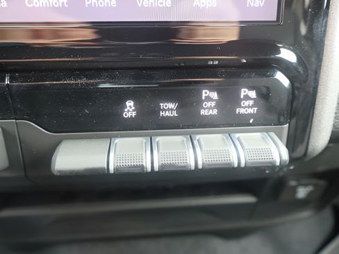 New 2026 RAM 2500 Tradesman AWD/4WD image 15
