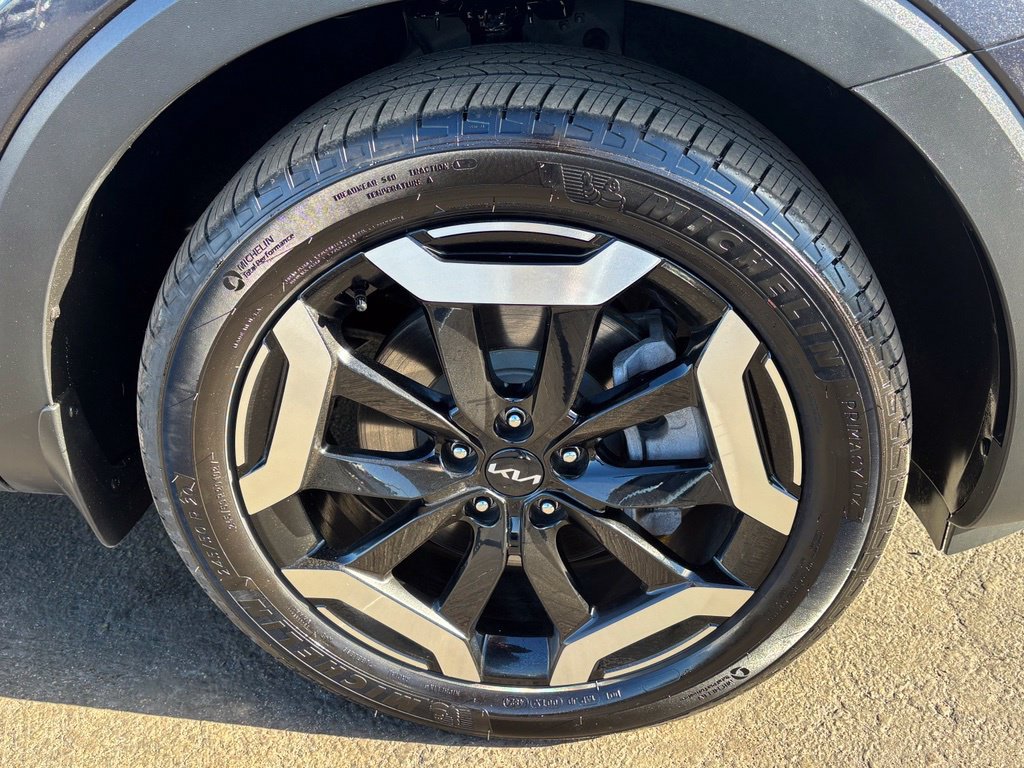Used 2025 Kia Telluride EX AWD/4WD image 37