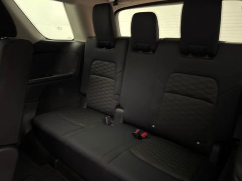 New 2026 Nissan Pathfinder SV image 17