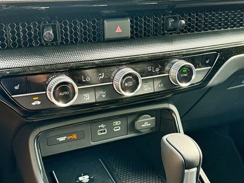 Used 2025 Honda CR-V EX-L image 16