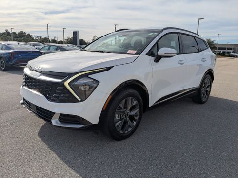 Certified 2023 Kia Sportage SX image 9