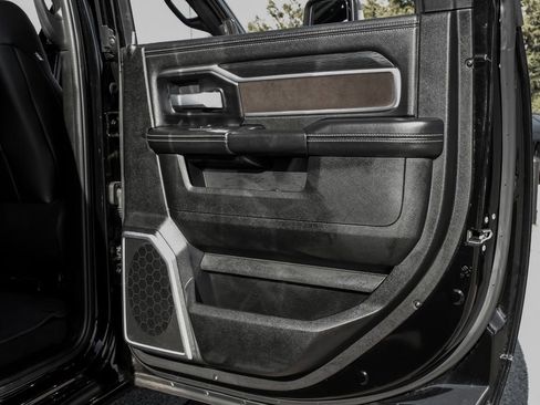 Used 2023 RAM 3500 Laramie w/ Night Edition image 42