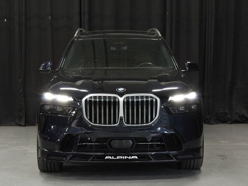 Used 2024 BMW ALPINA XB7 AWD/4WD image 8
