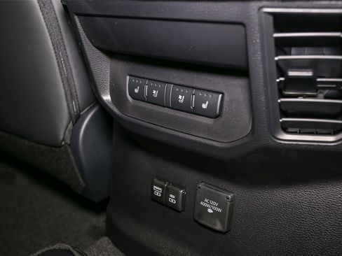 New 2026 Toyota Tundra Platinum AWD/4WD image 16