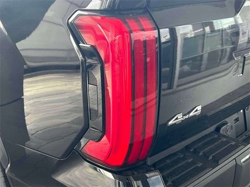 Used 2024 Toyota Tundra SR5 image 9