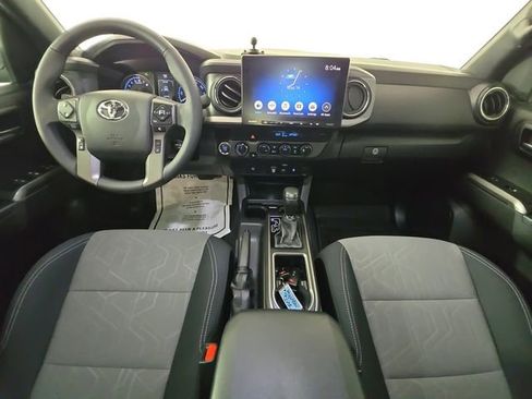 Used 2023 Toyota Tacoma TRD Sport w/ Black Out Package (TMS) AWD/4WD image 10