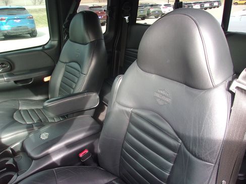 Used 2000 Ford F150 Harley-Davidson image 11
