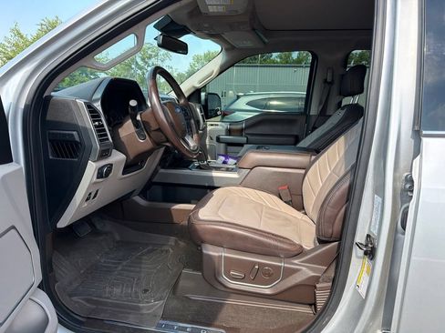 Used 2019 Ford F150 Limited w/ Trailer Tow Package AWD/4WD image 8