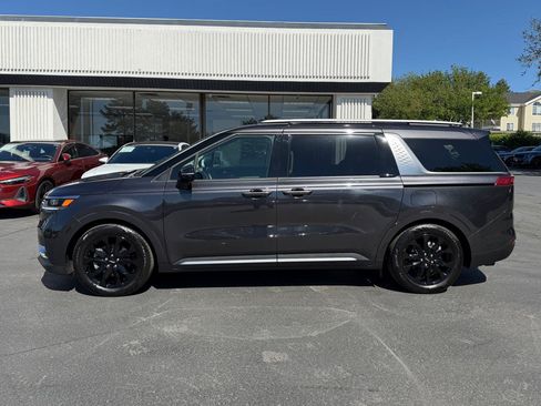 Used 2024 Kia Carnival SX Prestige FWD image 15