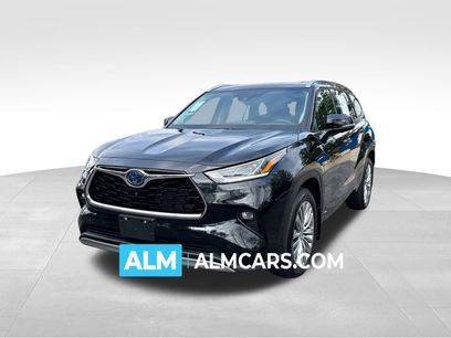 Used 2024 Toyota Highlander Limited