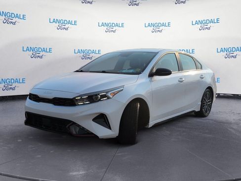 Used 2024 Kia Forte GT-Line w/ GT-Line Premium Package FWD image 11