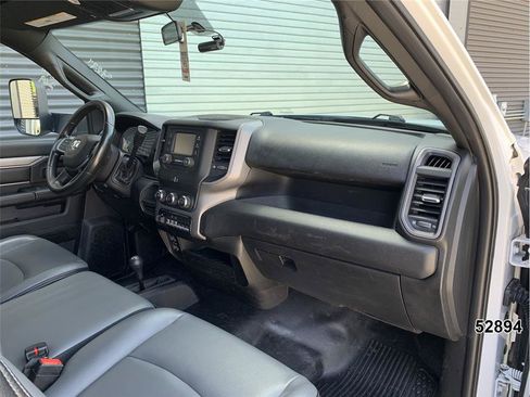 Used 2022 RAM 5500 Tradesman AWD/4WD image 26
