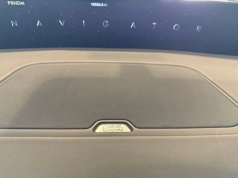 Used 2025 Lincoln Navigator Reserve w/ Jet Appearance Package AWD/4WD image 28