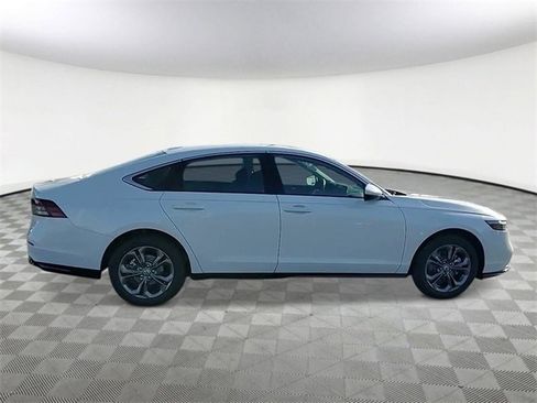 New 2026 Honda Accord EX-L image 6