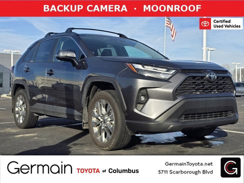 Used 2025 Toyota RAV4 XLE Premium image 1