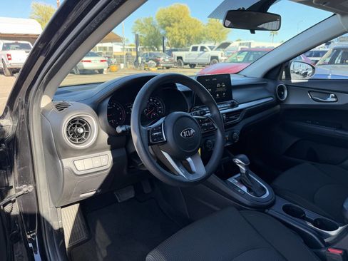 Used 2021 Kia Forte LXS image 15
