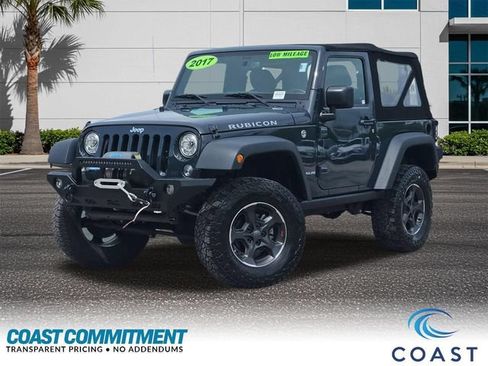 Used 2017 Jeep Wrangler Rubicon w/ Power Convenience Group AWD/4WD image 1