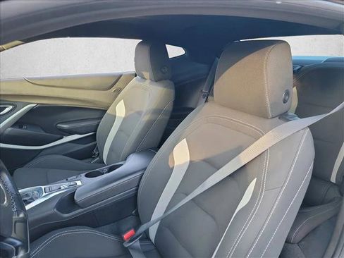 Used 2018 Chevrolet Camaro LT w/ RS Package image 13