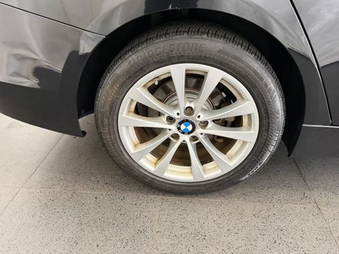 Used 2016 BMW 320i xDrive Sedan AWD/4WD image 11