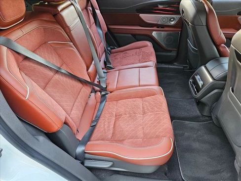 Used 2024 Lincoln Nautilus Black Label w/ Jet Appearance Package (87T) AWD/4WD image 19
