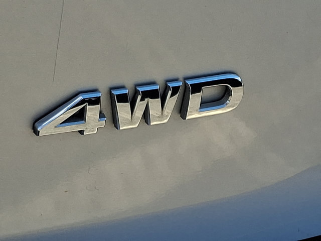 Used 2014 Nissan Pathfinder S AWD/4WD image 10