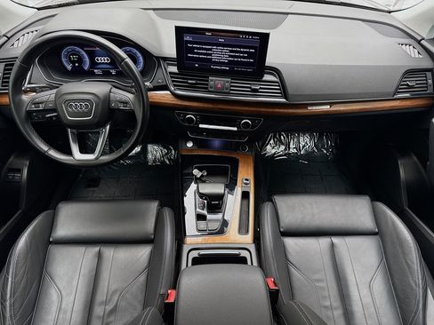 Used 2022 Audi Q5 e Premium w/ Convenience Package image 14