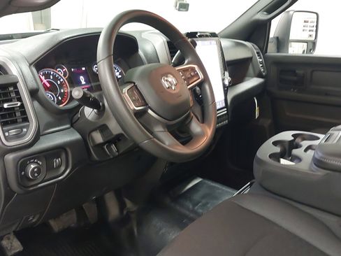 New 2026 RAM 3500 Tradesman image 17