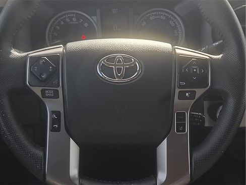 Certified 2023 Toyota Tacoma SR5 image 25