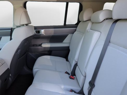 Certified 2026 Hyundai Santa Fe SE AWD/4WD image 11