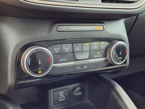 Used 2022 Ford Escape SE w/ Convenience Package AWD/4WD image 12