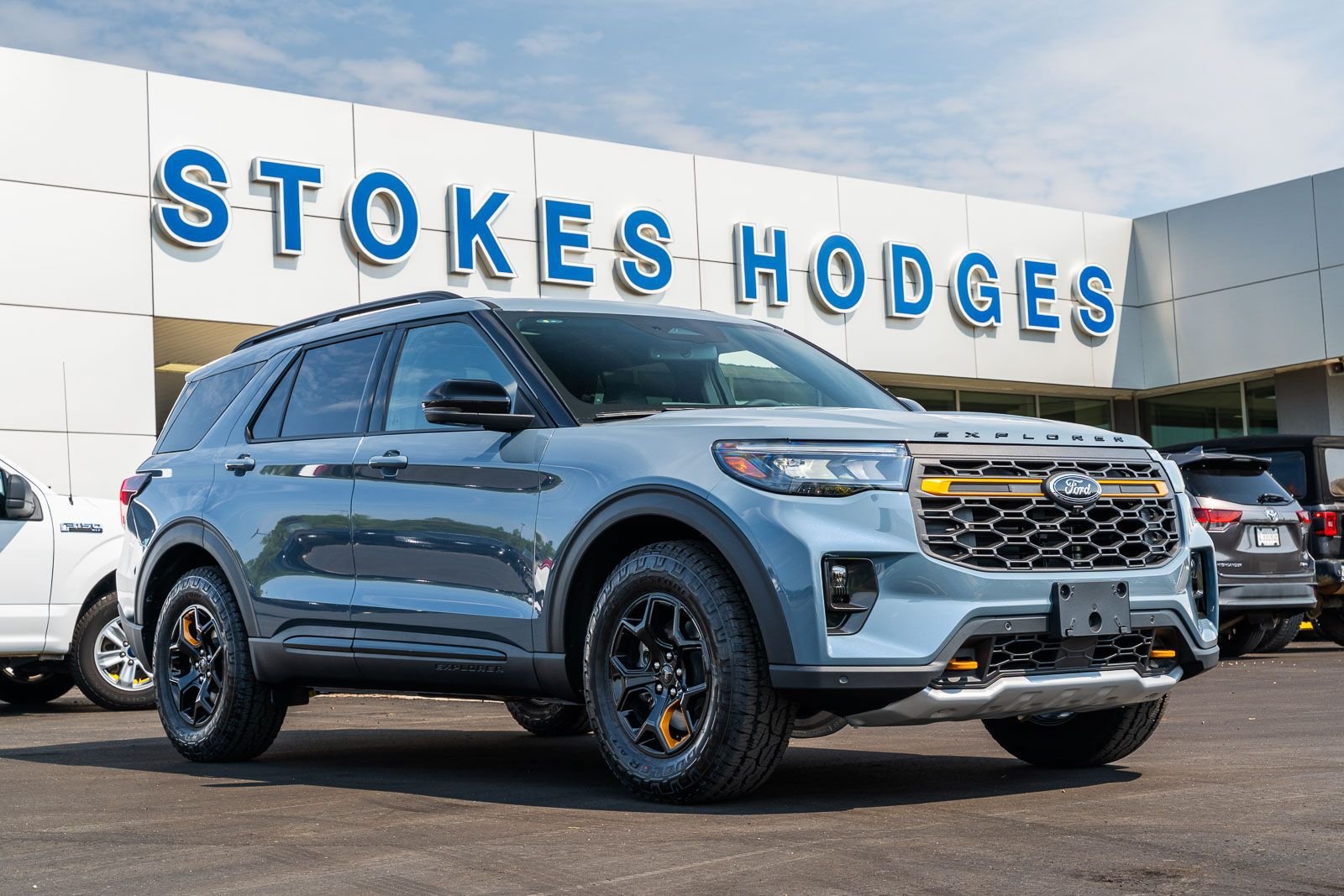 New 2026 Ford Explorer Tremor w/ Tremor Ultimate Package AWD/4WD image 1