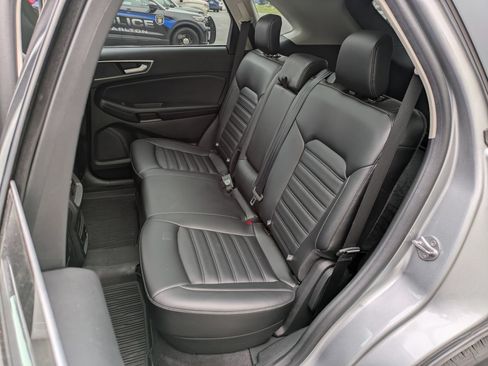 Certified 2024 Ford Edge SEL w/ Convenience Package AWD/4WD image 19