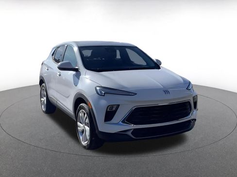 Used 2025 Buick Encore GX Preferred image 3