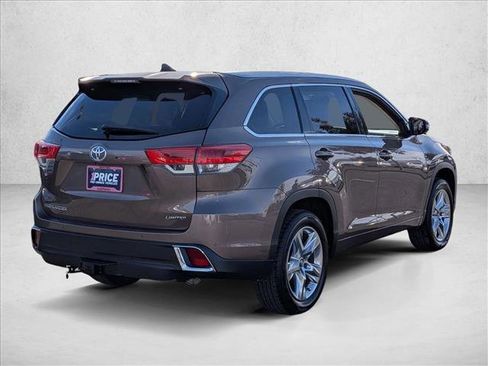 Used 2019 Toyota Highlander Limited image 5