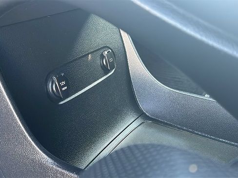 Used 2023 Hyundai Palisade Limited FWD image 29